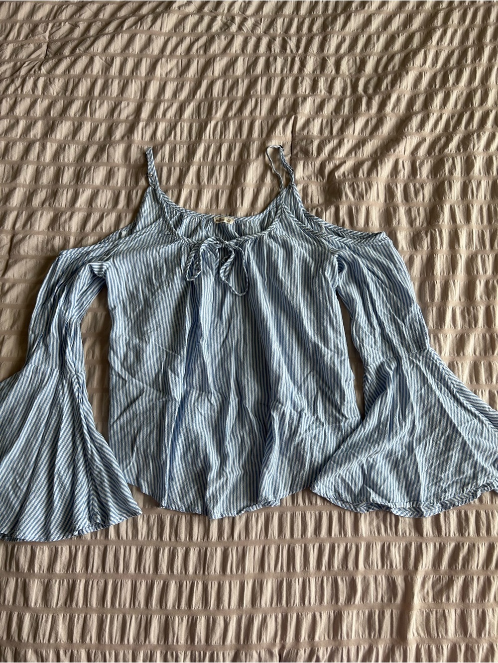 Hollister Blue and White Striped Cold Shoulder Top (M)
